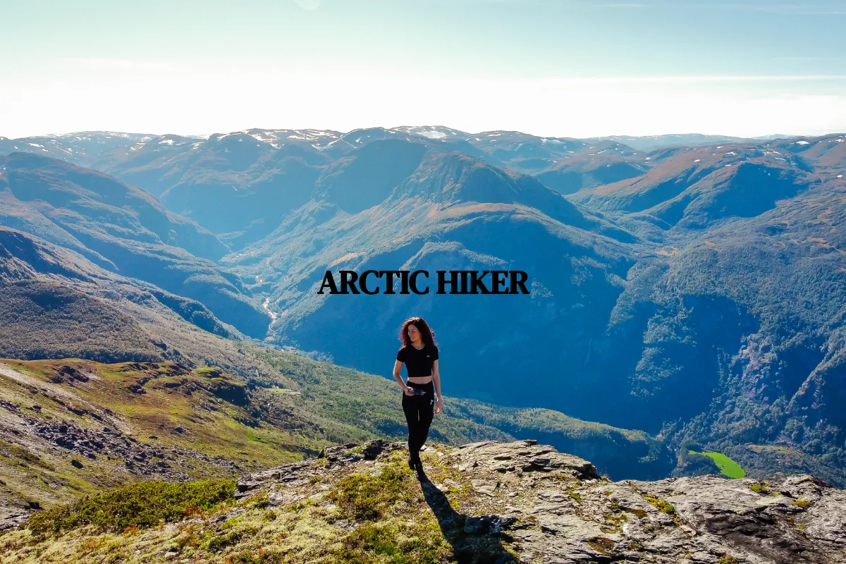 Arctic Hiker